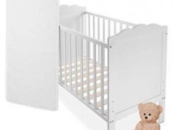 Ein Babybett mit Matratze einfach einkaufen